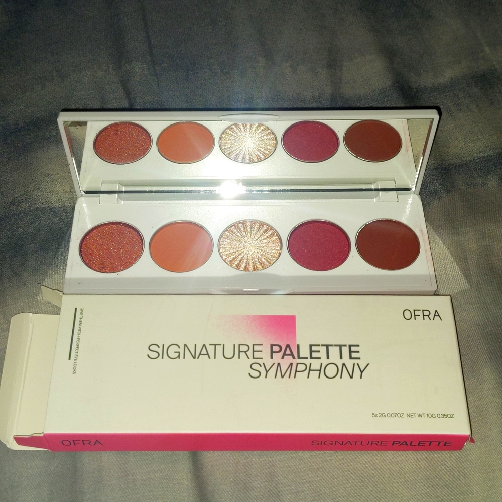 Ofra signature palette